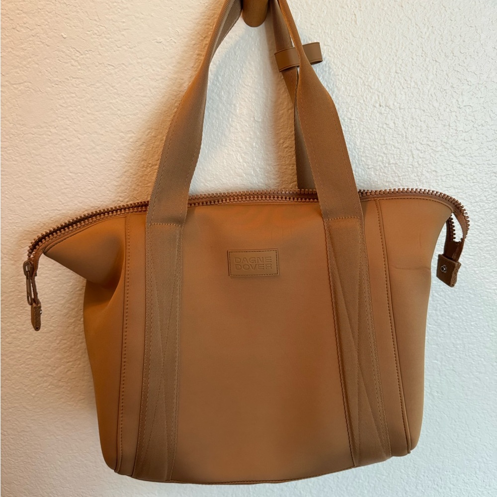 Dagne Dover Medium Landon Caryall Duffle